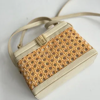 کیف حصیری زارا