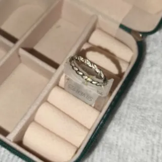 انگشتر نقره