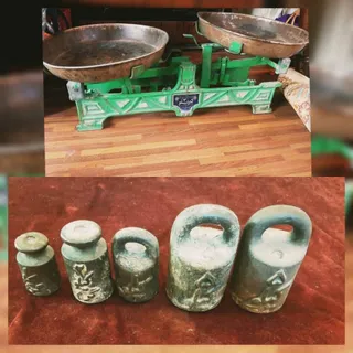 ترازوی قدیمی