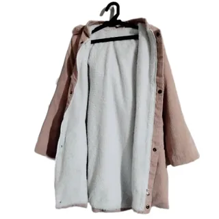 کاپشن کلاهدار