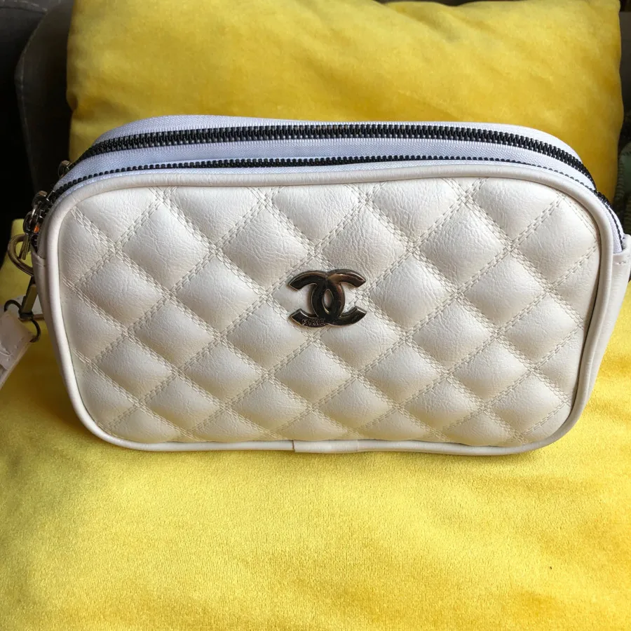 کیف طرح شنل