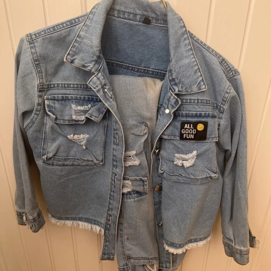 کت لی و شلوار