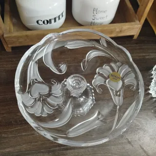 شیرینی خوری سوگا