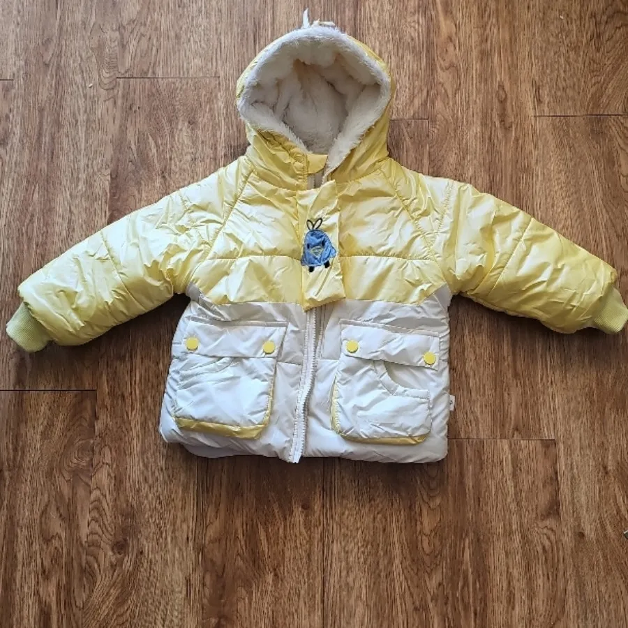 کاپشن اردکی کودک تو خز