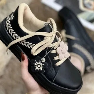 کفش کتونی زنانه