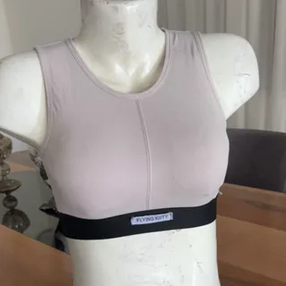 نیمتنه ورزشی