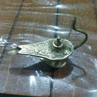 مجسمه چراغ جادو