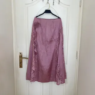 دامن ساتن خارجی