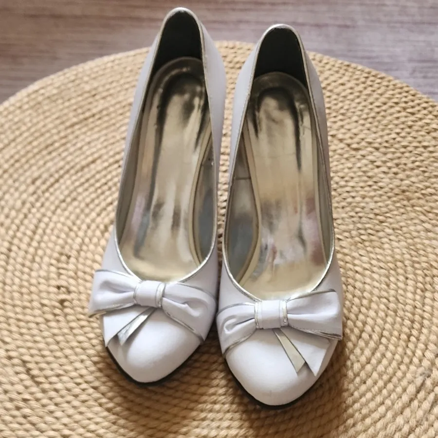 کفش سفید مجلسی