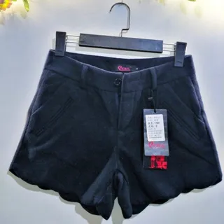 شلوارک شورتک