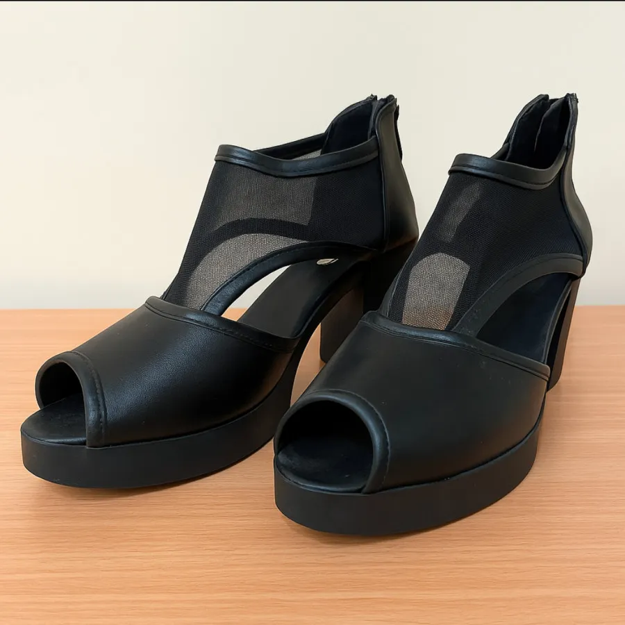 کفش مشکی پاشنه دار شیک