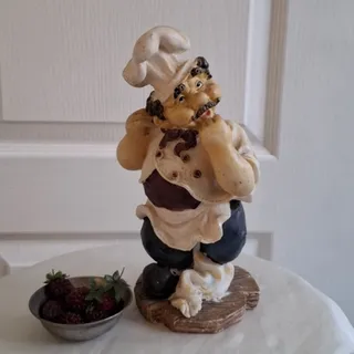 مجسمه سر آشپز