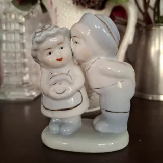 مجسمه  عروسو داماد