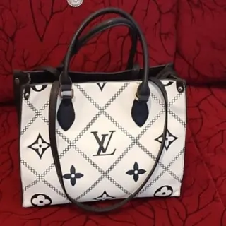 کیف LV