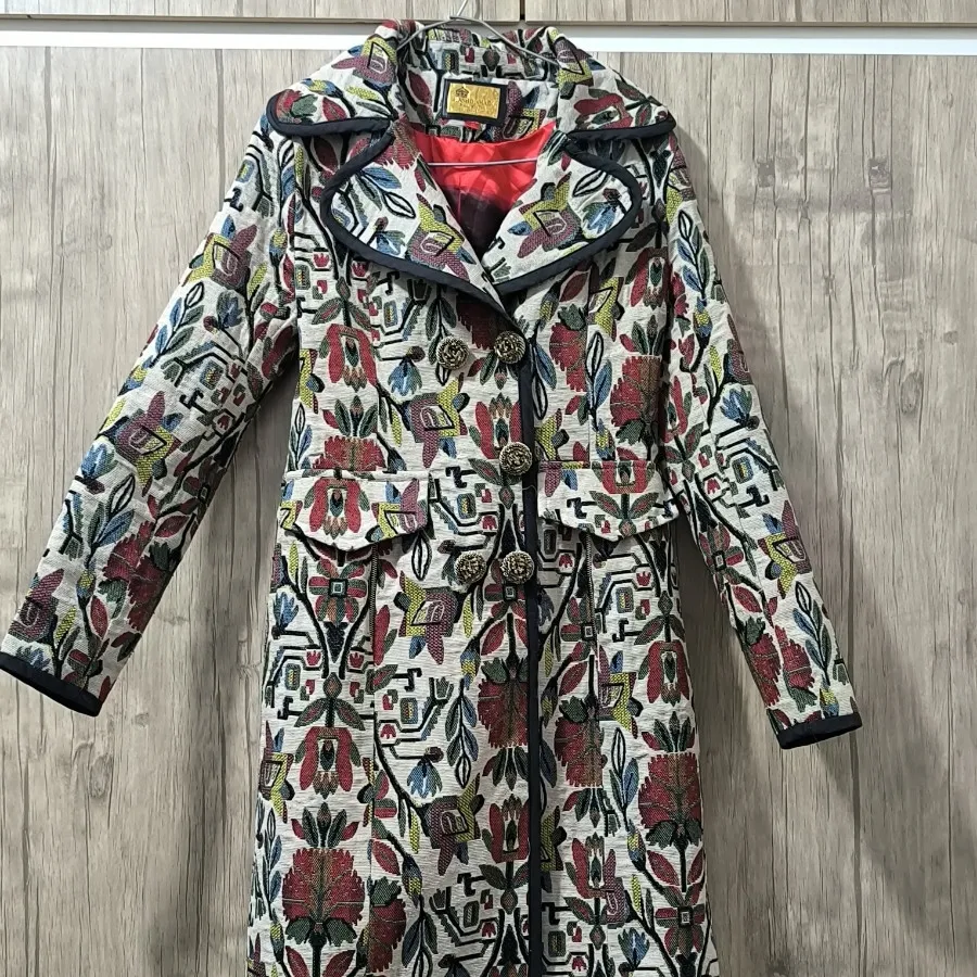 پالتو تمام سوزندوزی