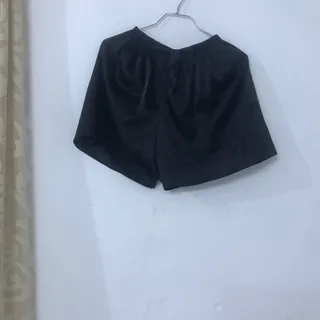 شلوارک نو و ساتن