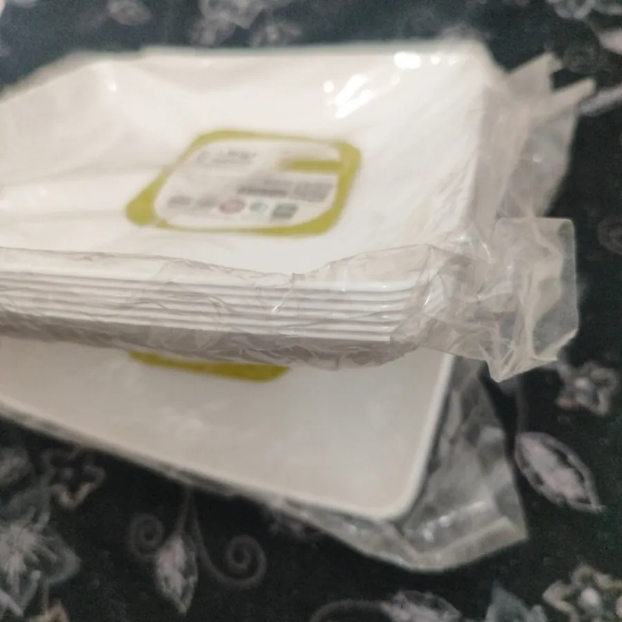 بشقاب خورشت خوری