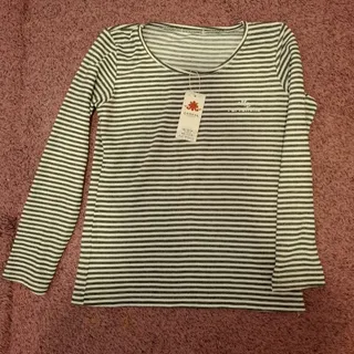 بلوز راه راه سفید و طوسی