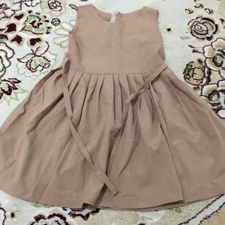 پیراهن دخترانه