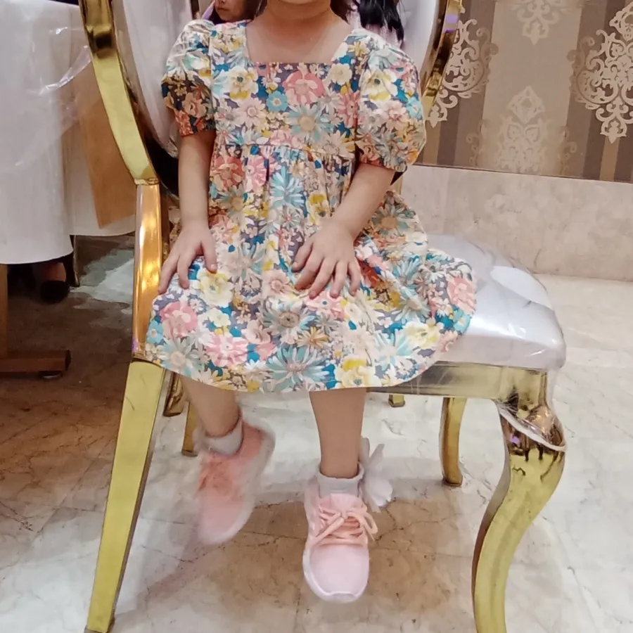 پیراهن دخترانه