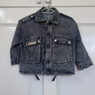 کت وشلوار جین