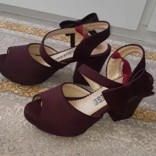 کفش مجلسی پارچه‌ای