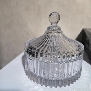 شکلات خوری و آجیل خوری