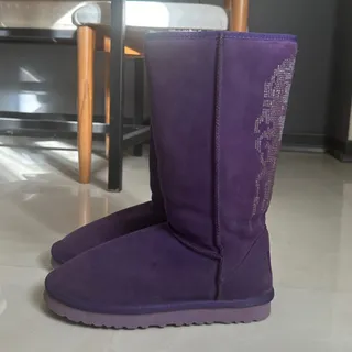 UGG بلند