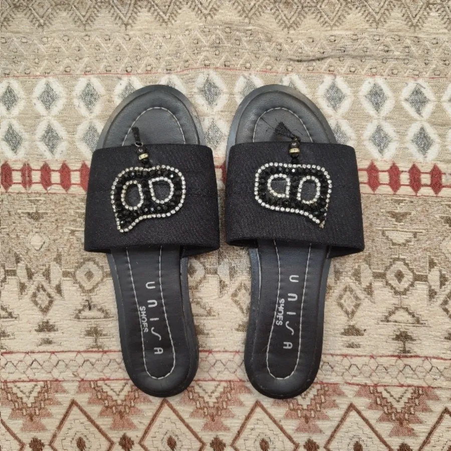 دمپایی روفرشی