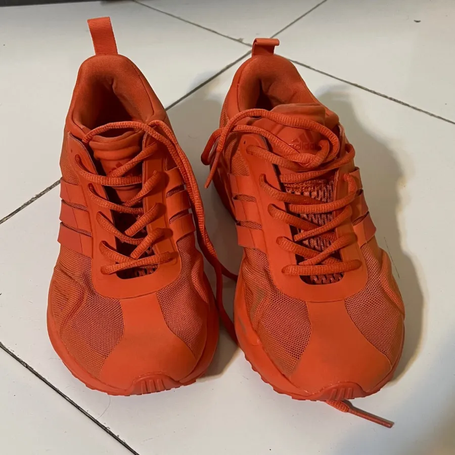 کتانی آدیداس اورجینال