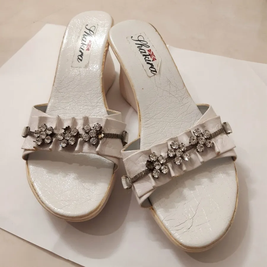 صندل سایز 39