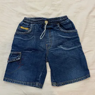 شلوار کوتاه