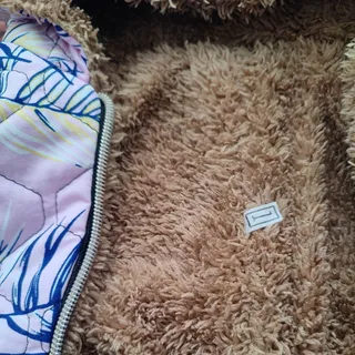 کاپشن سرهمی داخل ببعی