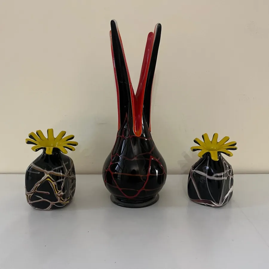 ست گلدان های شیشه ای