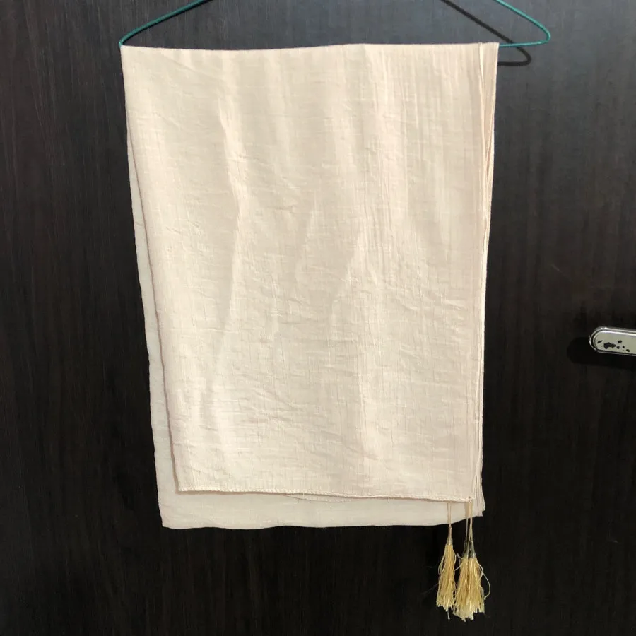 شال نخی کرمی