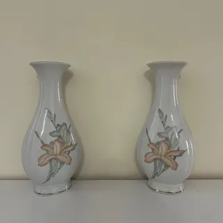 یک جفت گلدان