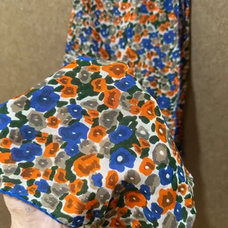 روسری گلگلی