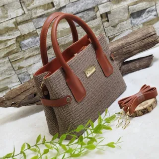 کیف صندوقی استوار