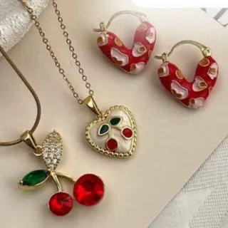پک اکسسوری های گیلاسی?