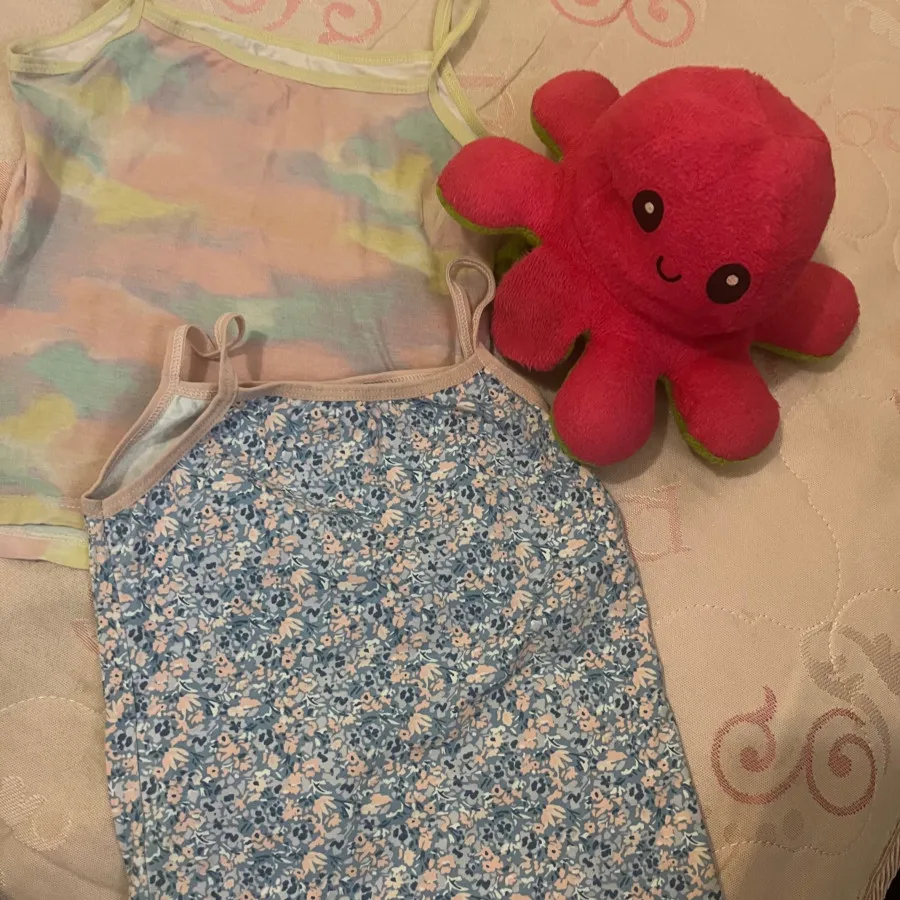 تاپ دخترانه