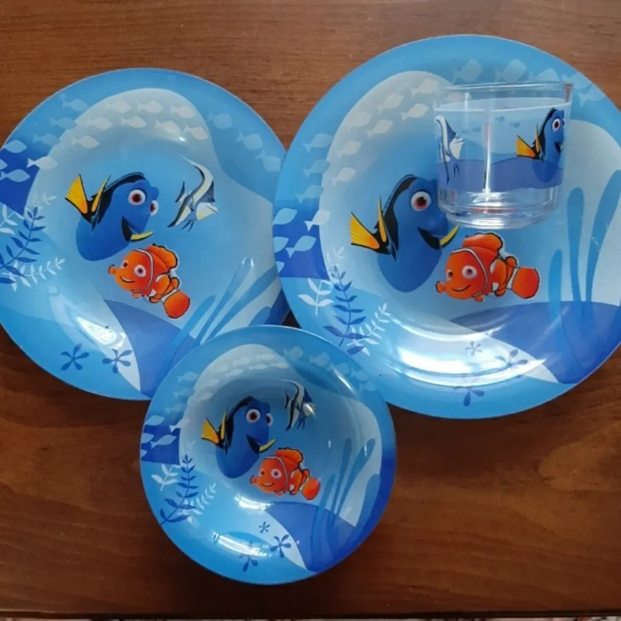 سرویس غذاخوری کودک