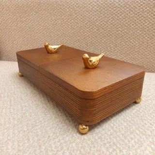 شکلات خوری