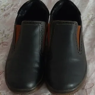 کفش مشکی