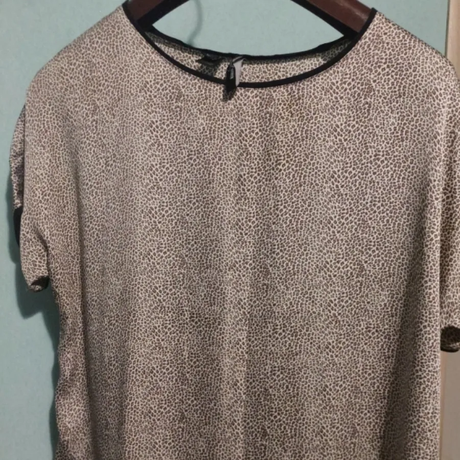 بلیز زنانه ساتن