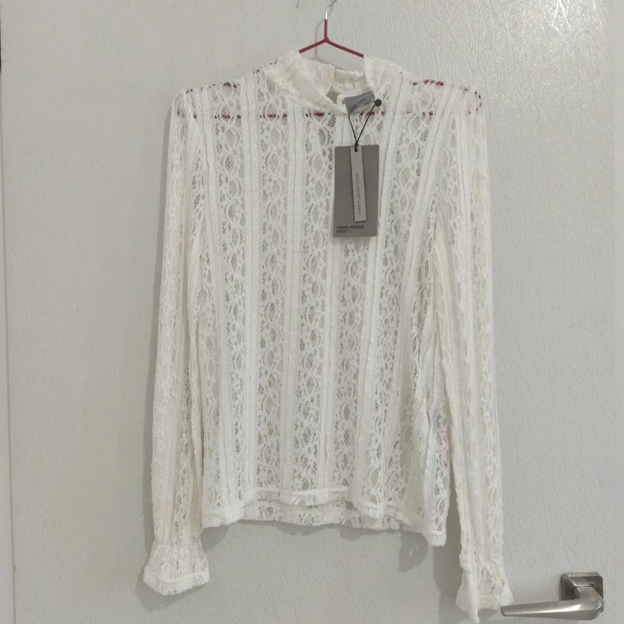 بلوز توری ورومدا