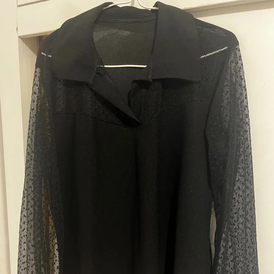 لباس مشکی بالا توری