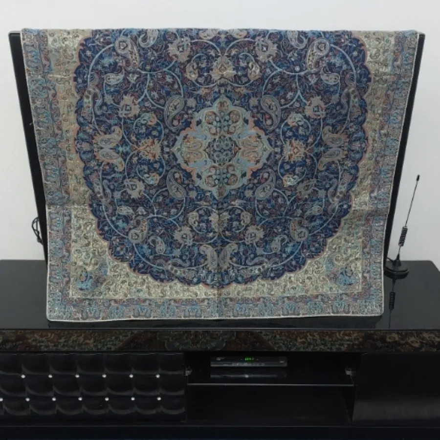 رومیزی طرح ترمه