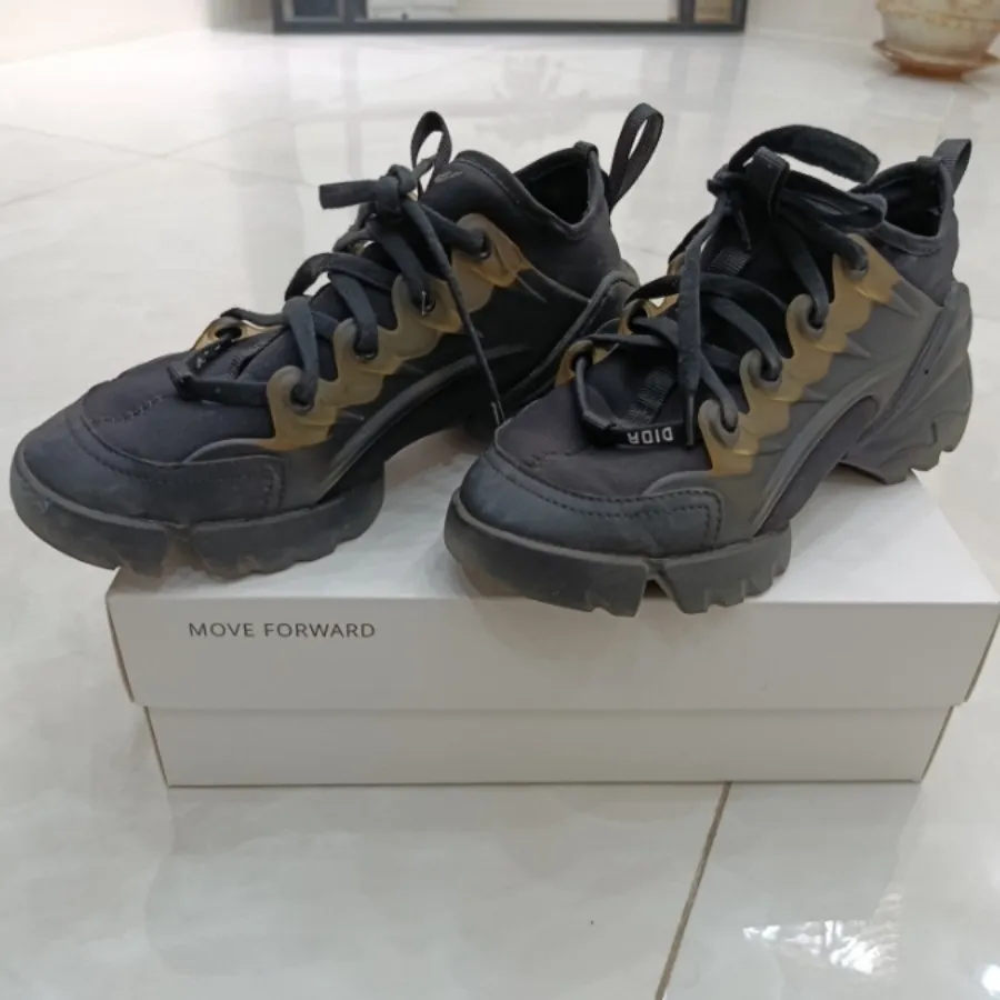 کفش کتونی وارداتی