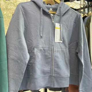 سوییشرت و هودی کرکی واردا