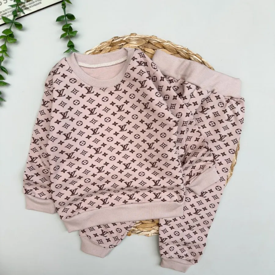 بلوز شلوار اسپرت لوییز